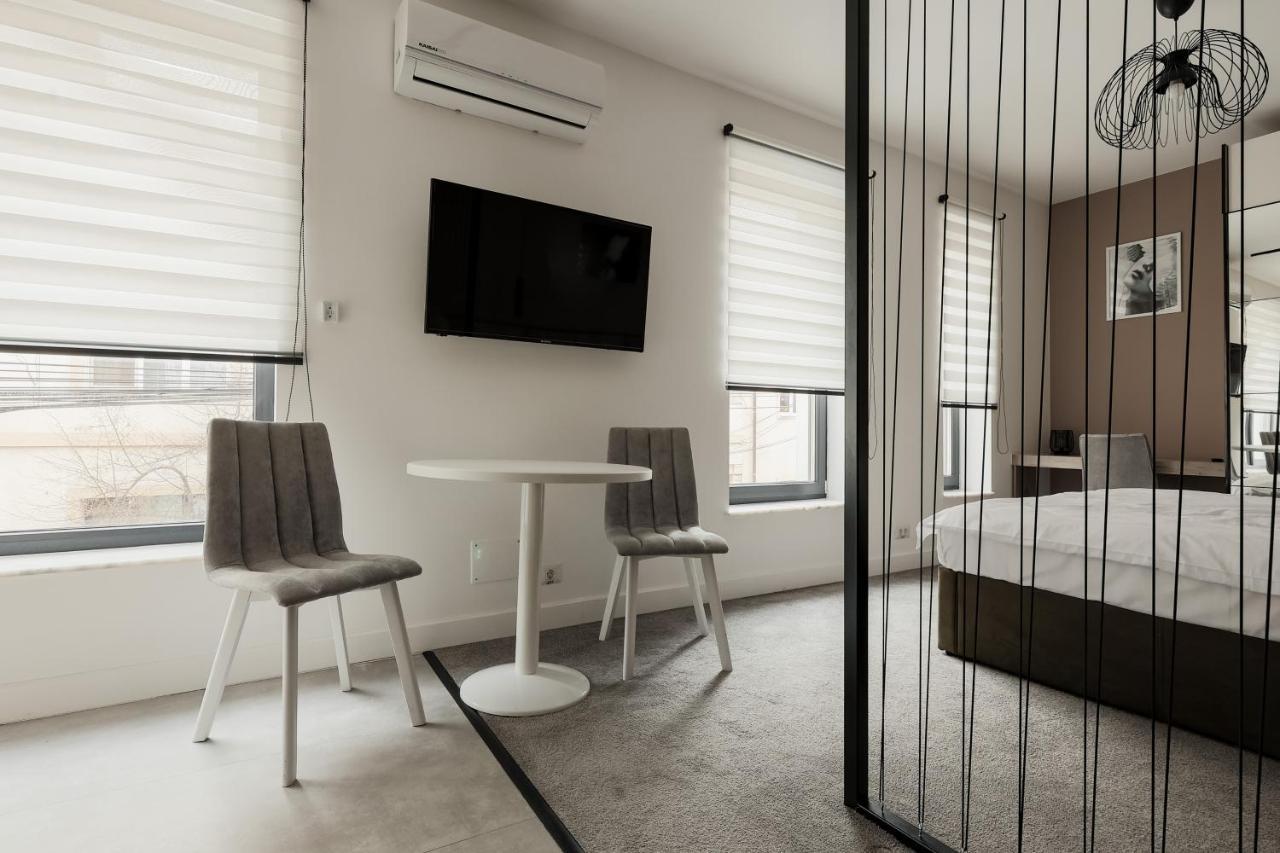 Aparthotel Nest Inn David Prodan คลูจ-นาโปกา ภายนอก รูปภาพ